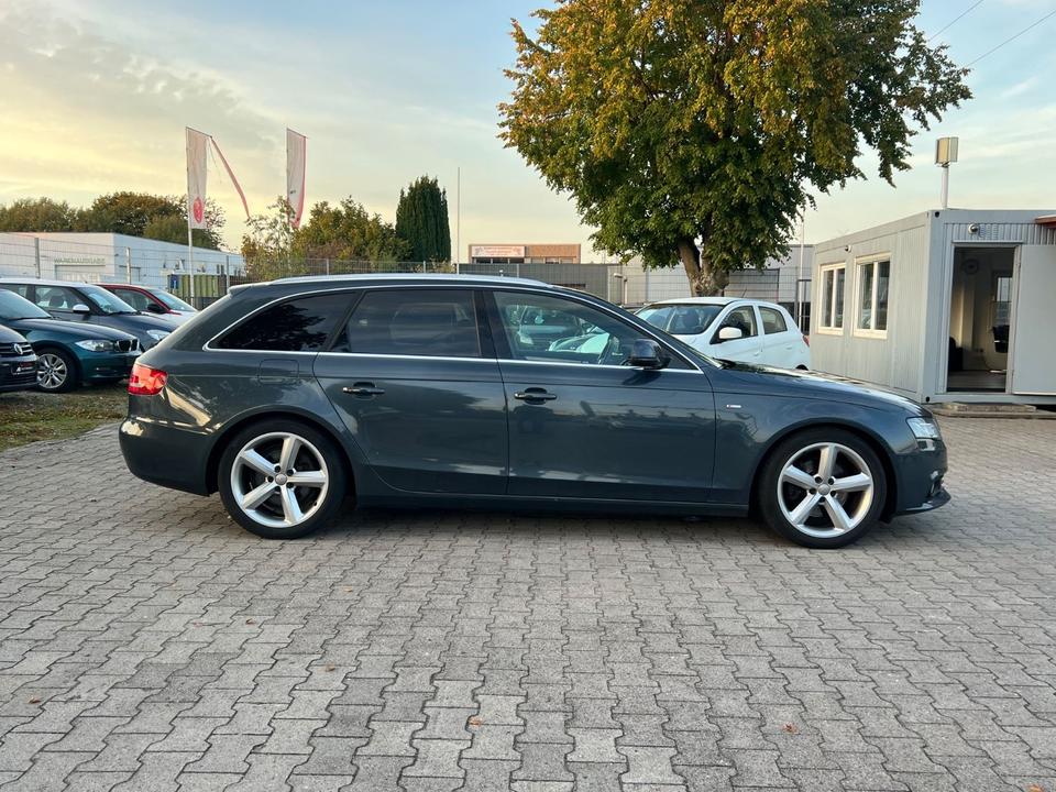 Audi A4 2009 — photo 12