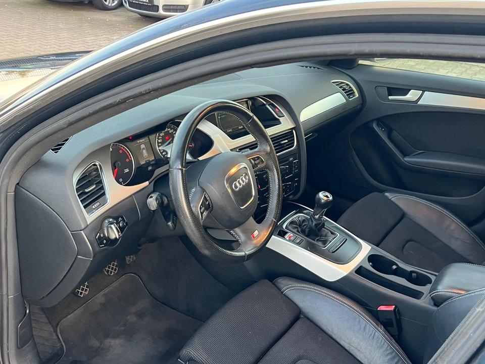 Audi A4 2009 — photo 15