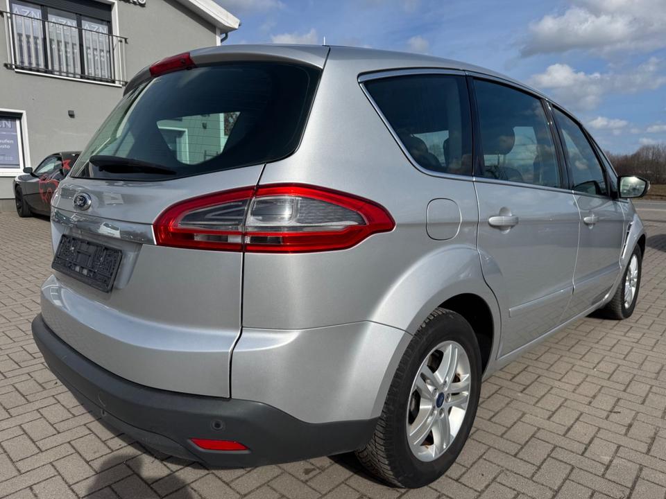Ford S-Max 2013 — photo 6