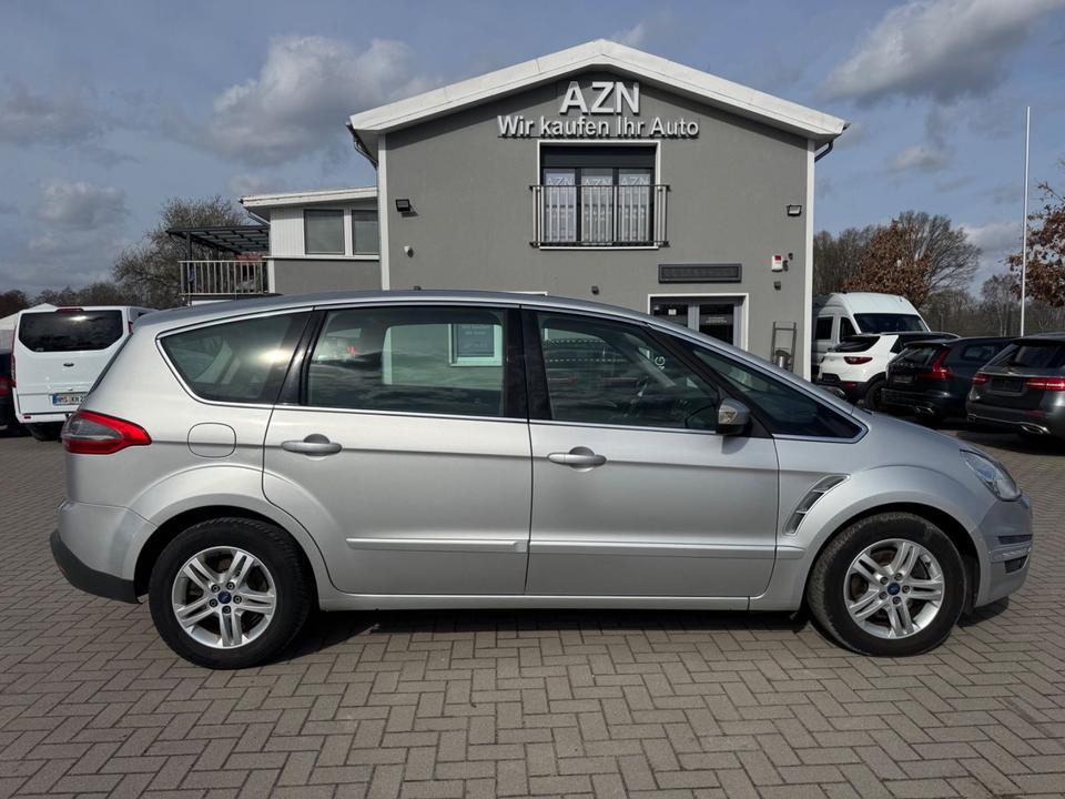 Ford S-Max 2013 — photo 8