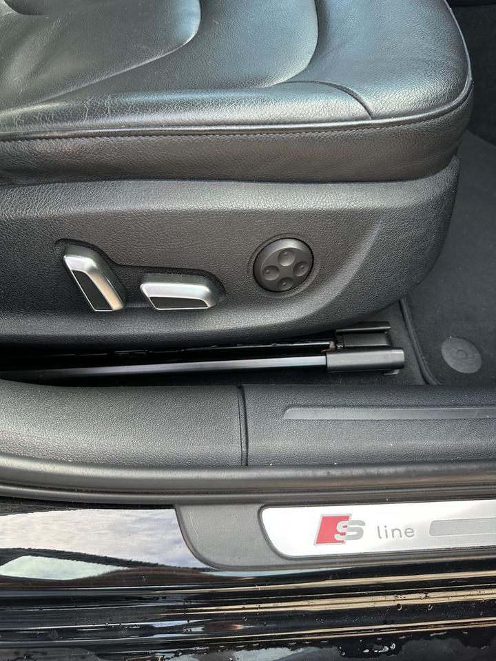 Audi A4 2015 — photo 11
