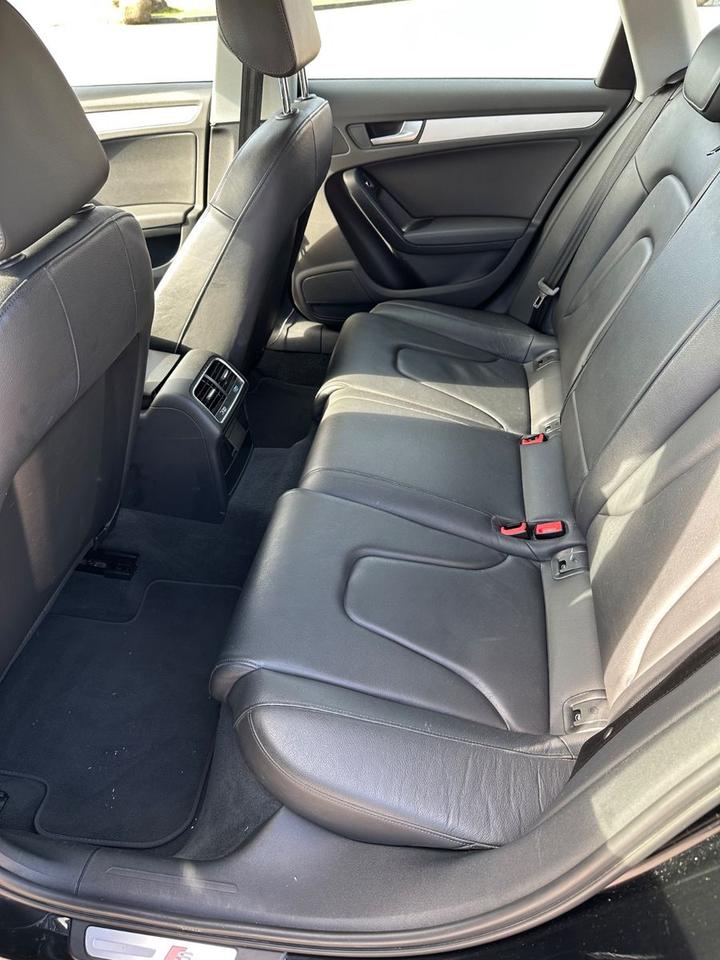 Audi A4 2015 — photo 13