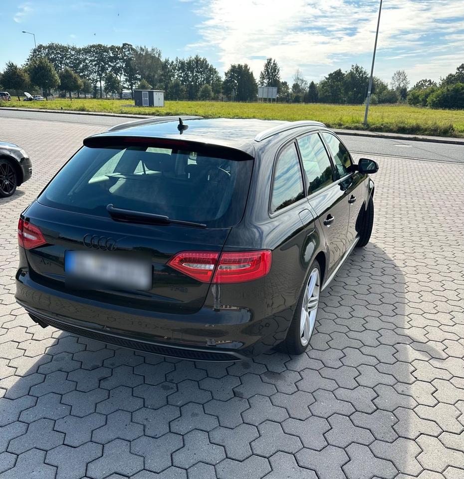 Audi A4 2015 — interior