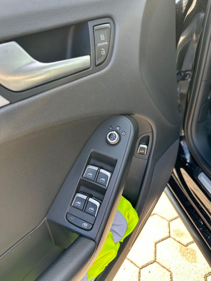 Audi A4 2015 — photo 5