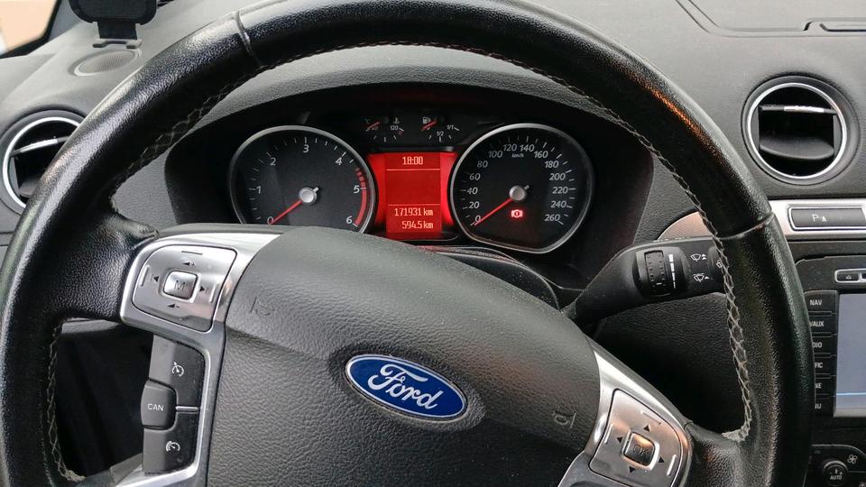 Ford S-Max 2014 — photo 6