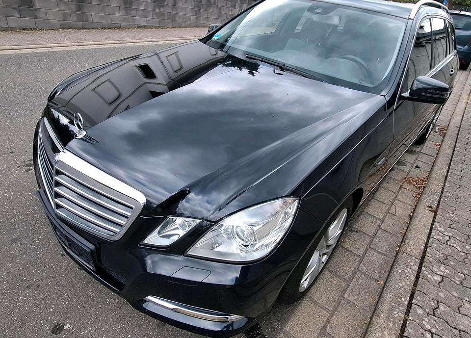 Mercedes Benz E 220, 2012