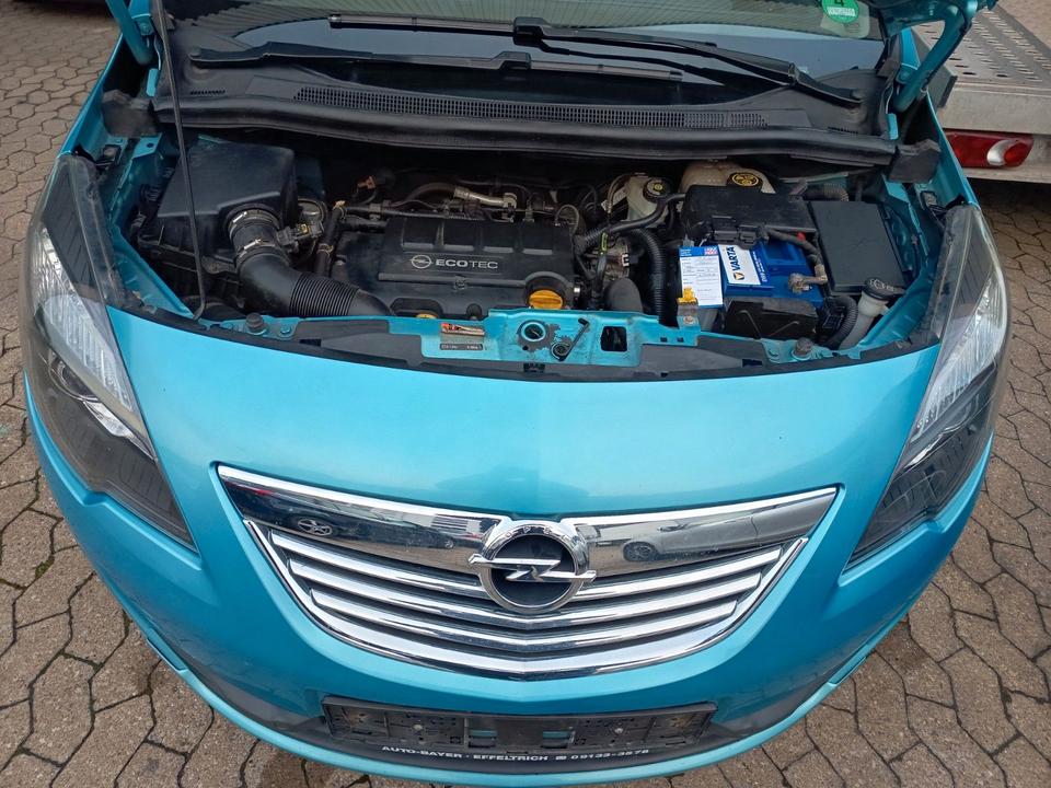 Opel Meriva 2012 — photo 9