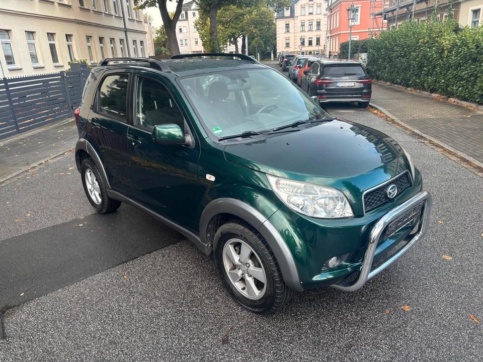 Daihatsu Terios 2008 — вигляд ззаду