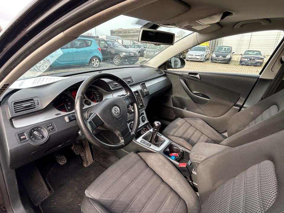 Volkswagen Passat Variant 2008 — photo 11