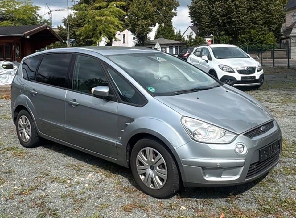 Ford S-Max 2009 — двигун