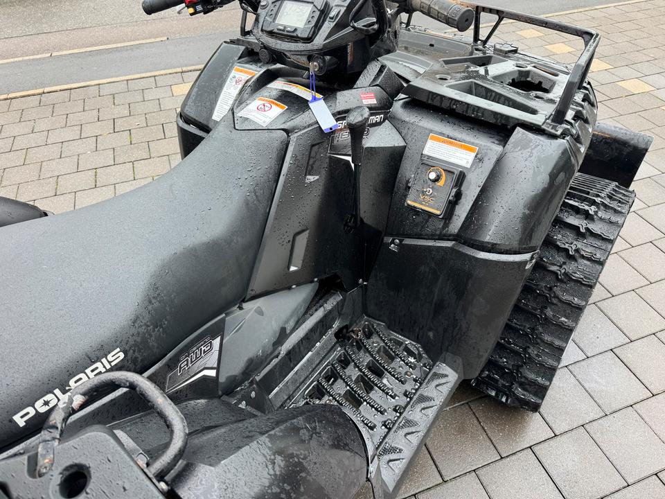 Weitere Motorräder Polaris quart sport sman forest 850 4x4 2011 — photo 15