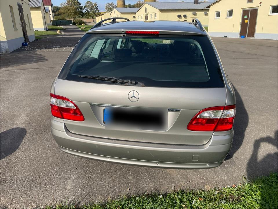 Mercedes Benz E 200 2005 — photo 6