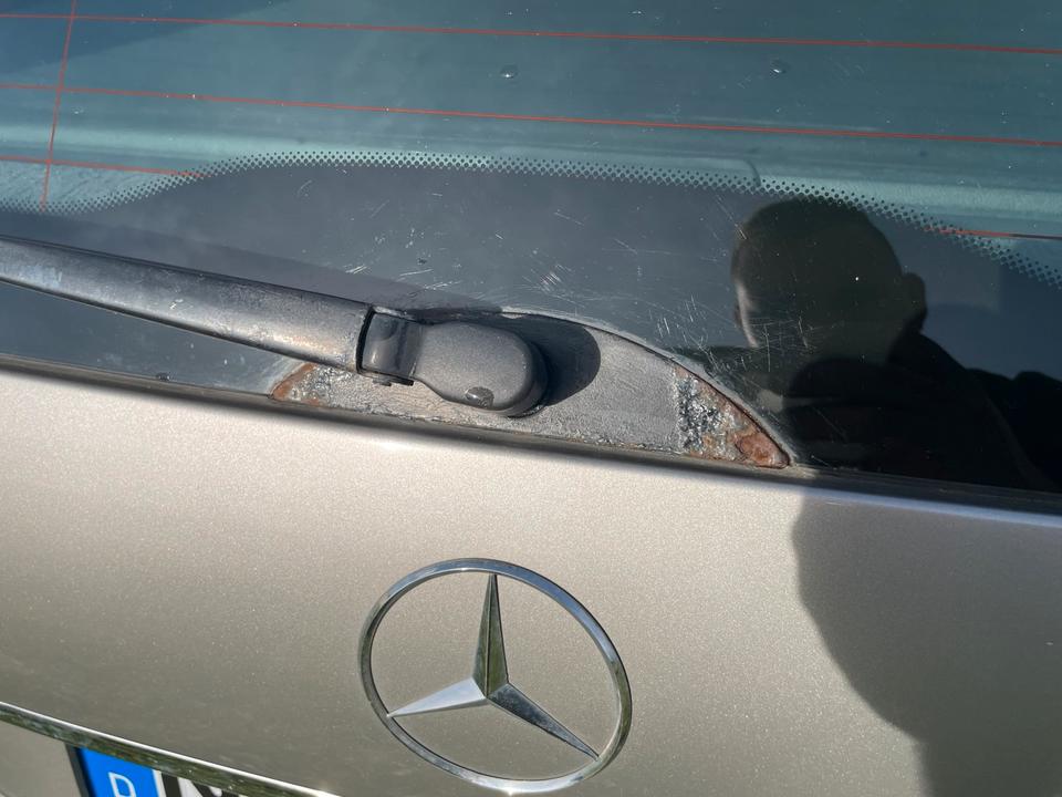 Mercedes Benz E 200 2005 — photo 7