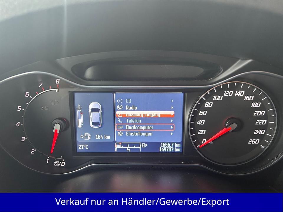 Ford S-Max 2012 — photo 10