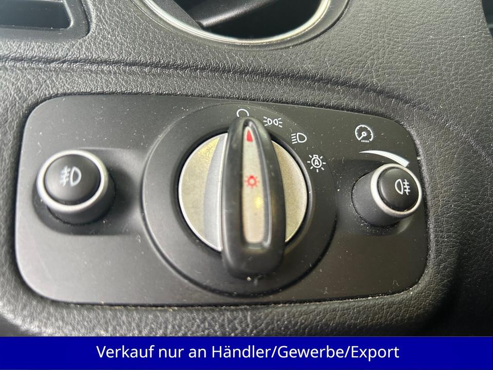 Ford S-Max 2012 — photo 15