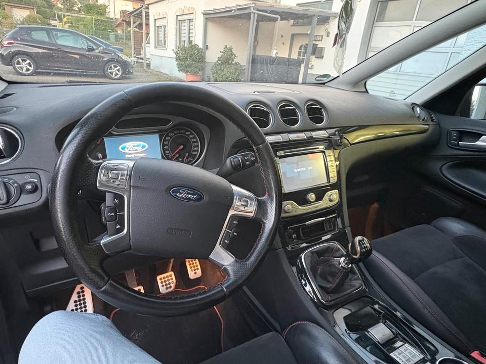 Ford S-Max 2009 — photo 9