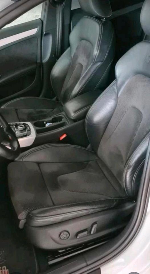 Audi A4 2011 — photo 6