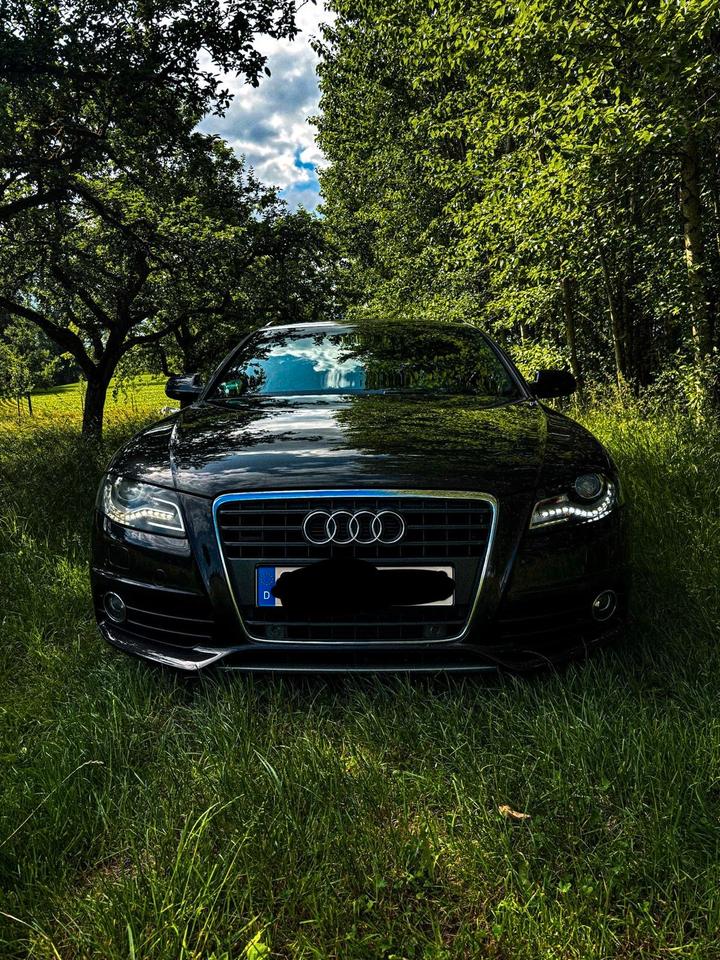 Audi A4 2011 — photo 11