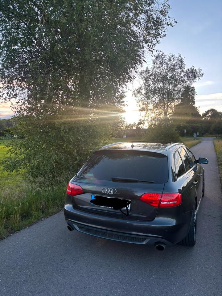 Audi A4 2011 — photo 5