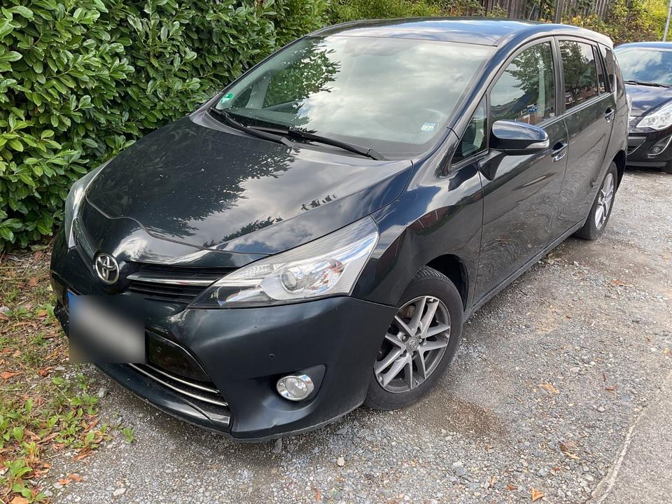 Toyota Verso 2015 — photo 12