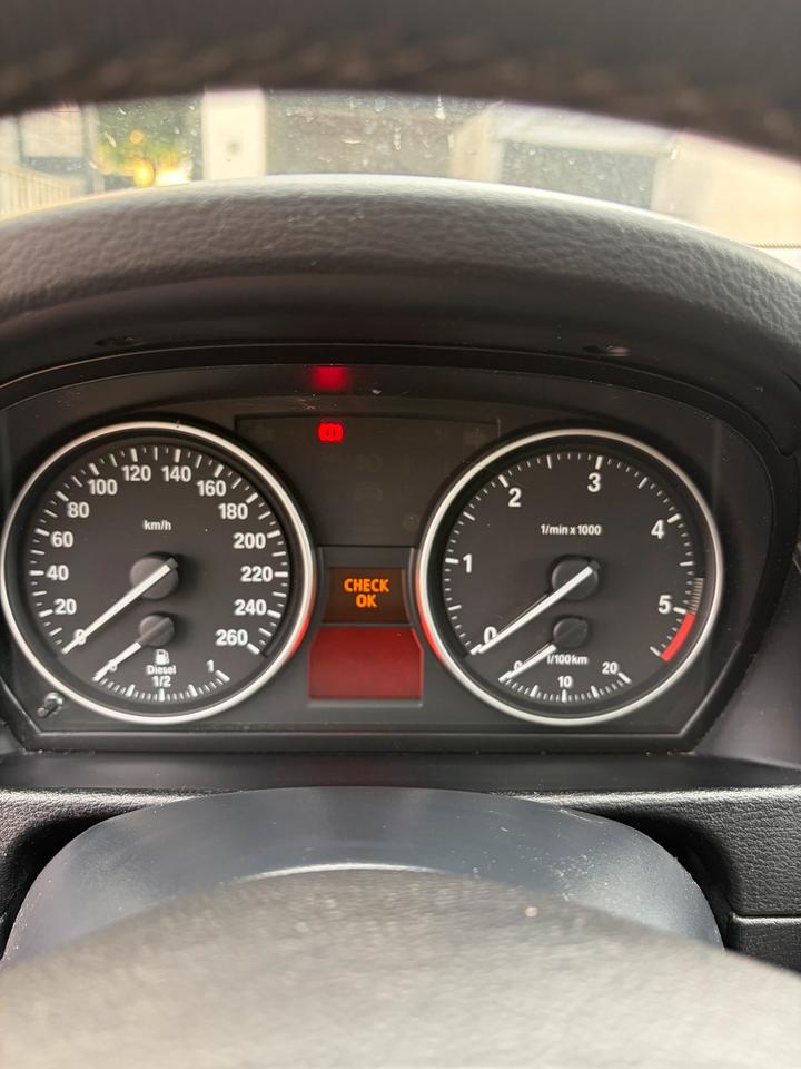 BMW X1 2010 — photo 11
