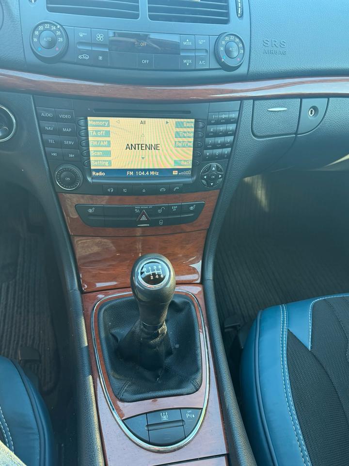 Mercedes Benz E 280 2007 — photo 11