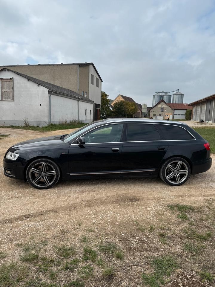 Audi A6 2010 — engine