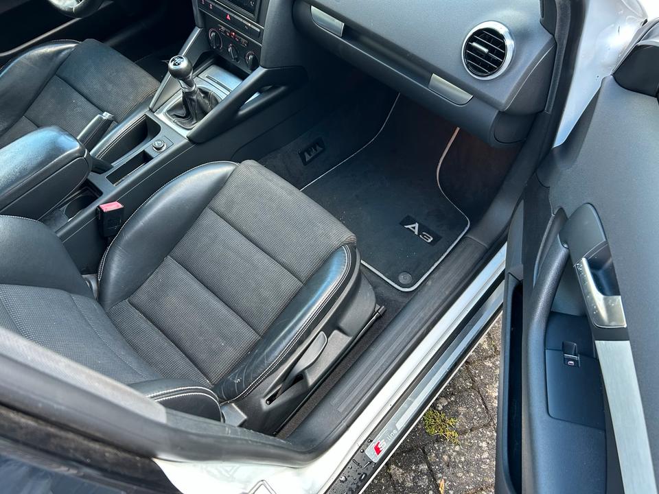 Audi A3 2011 — photo 14