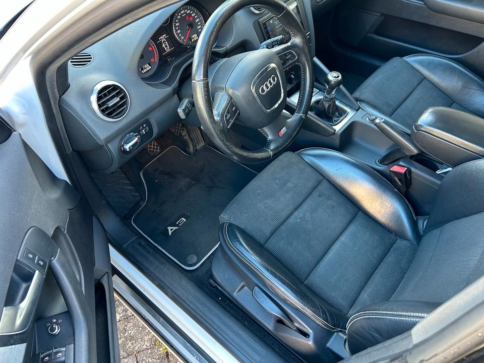Audi A3 2011 — photo 8