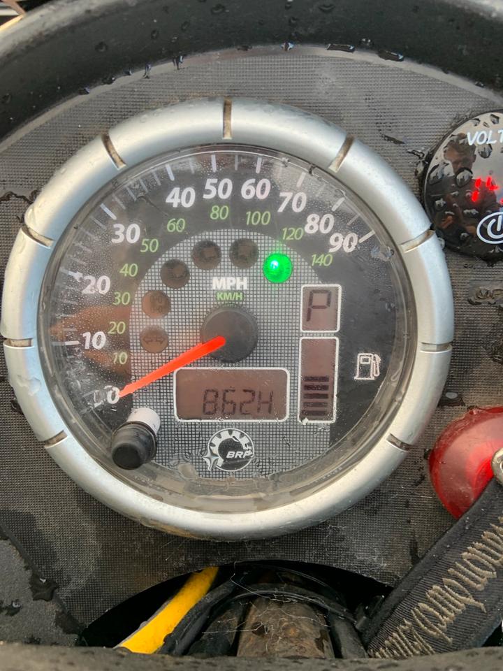 Weitere Motorräder Can am Outlander 800 XT 2006 — photo 18