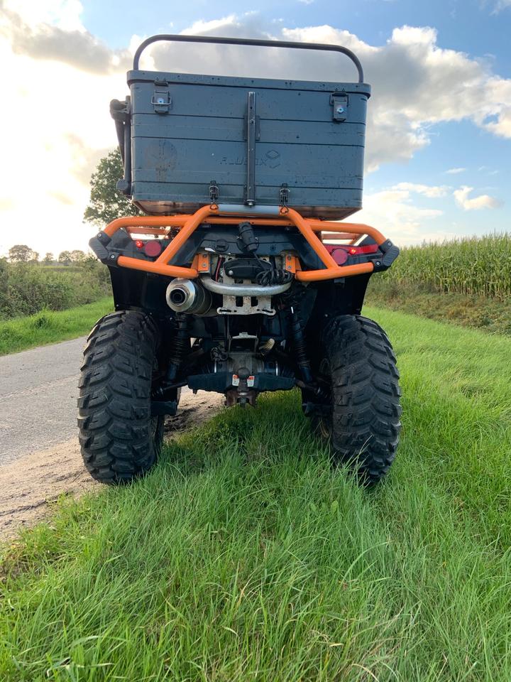 Weitere Motorräder Can am Outlander 800 XT 2006 — engine 800 ccm