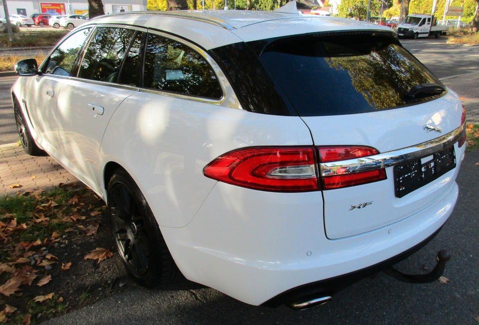 Jaguar XF 2013 — photo 5