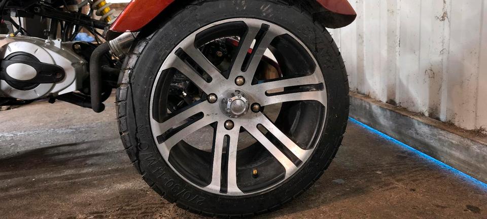 Weitere Motorräder Jinling / Streetquad / JLA-931 E / 300ccm / Automatik 2010 — photo 10