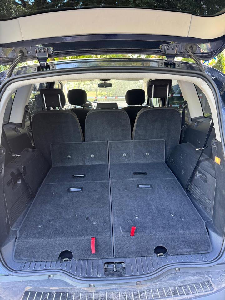 Ford S-Max 2007 — photo 11
