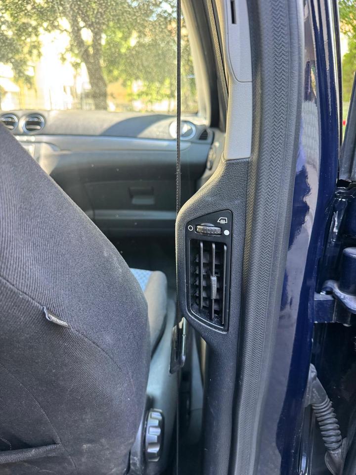 Ford S-Max 2007 — photo 14