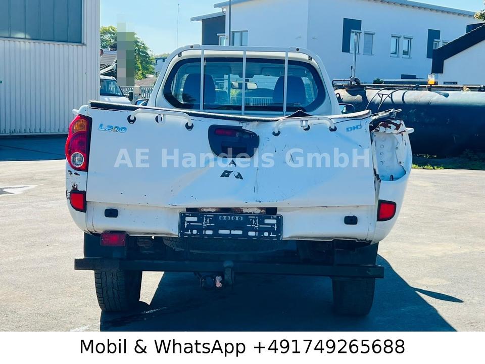 Mitsubishi L200 2008 — photo 10