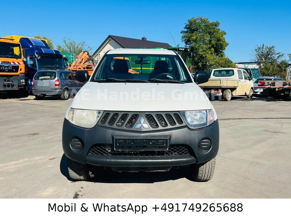 Mitsubishi L200 2008 — photo 17