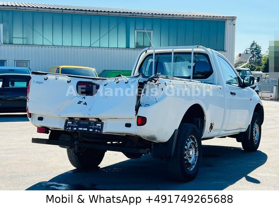 Mitsubishi L200 2008 — photo 6