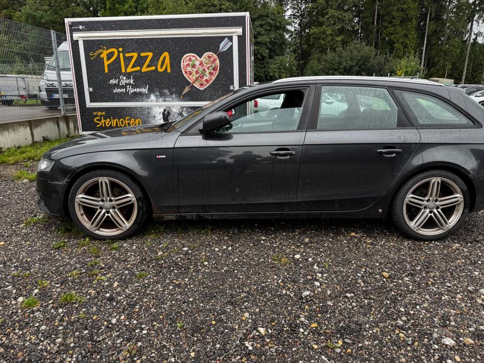 Audi A4 2010 — rear view