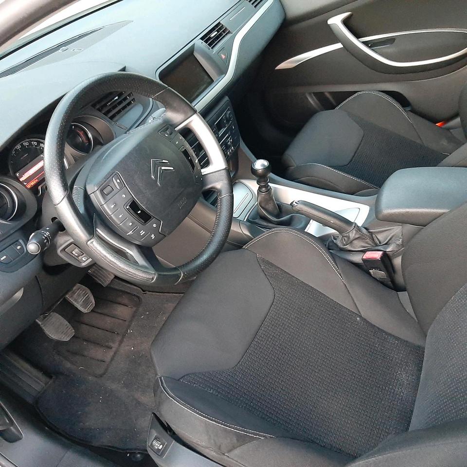 Citroen C5 2010 — photo 13