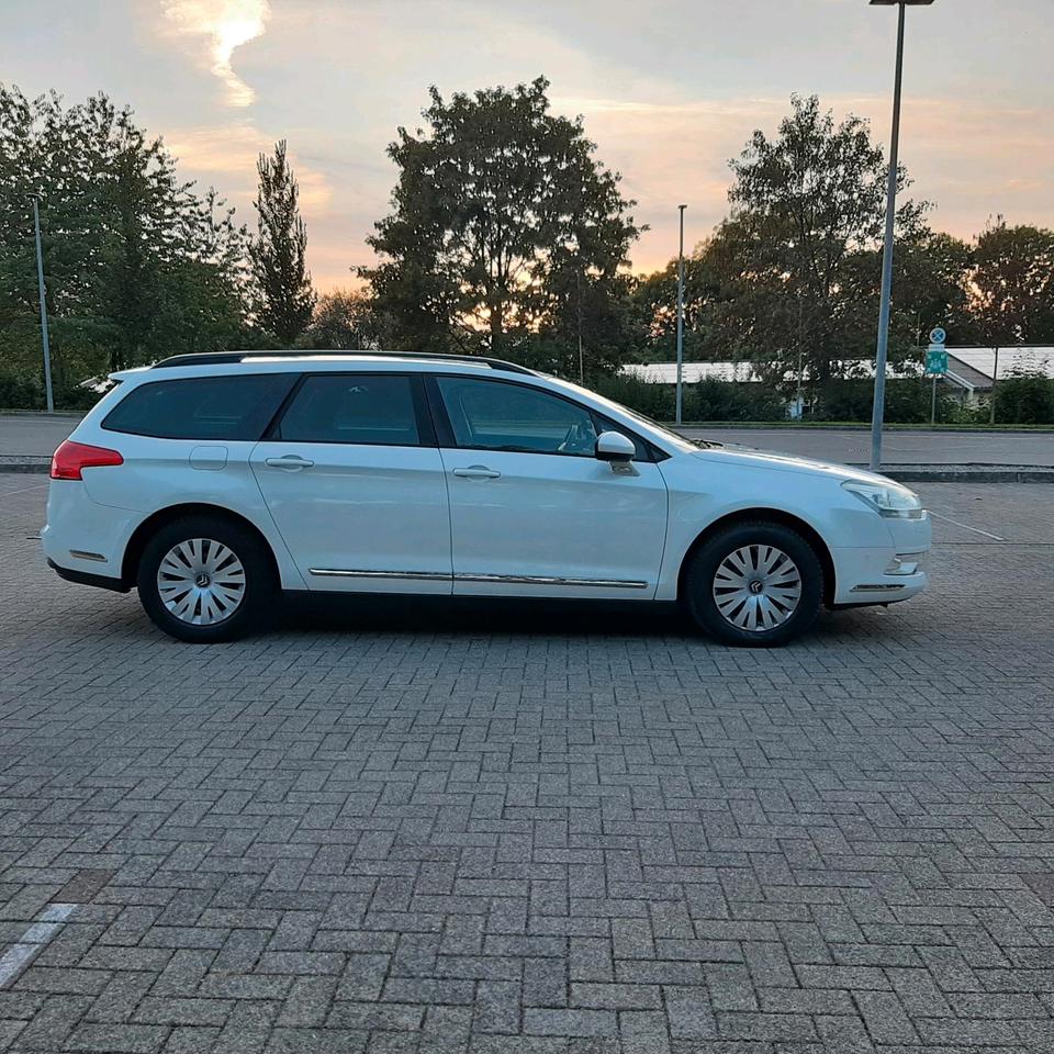 Citroen C5 2010 — photo 18