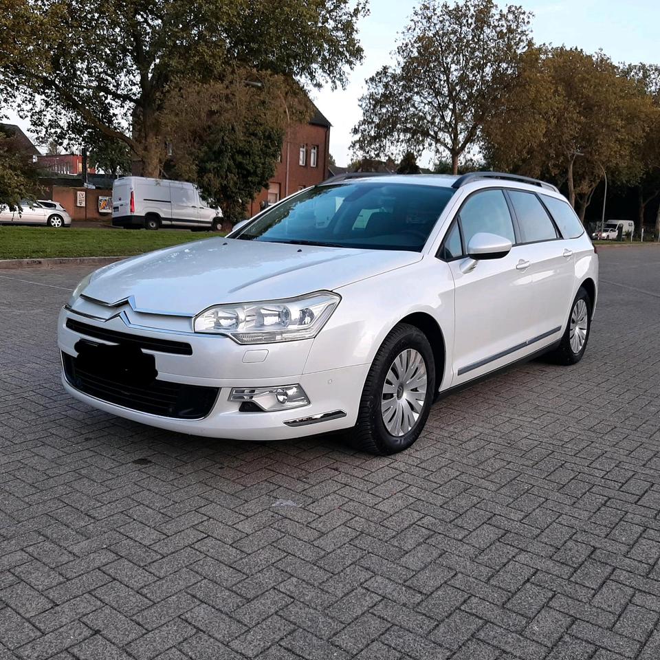 Citroen C5 2010 — photo 7