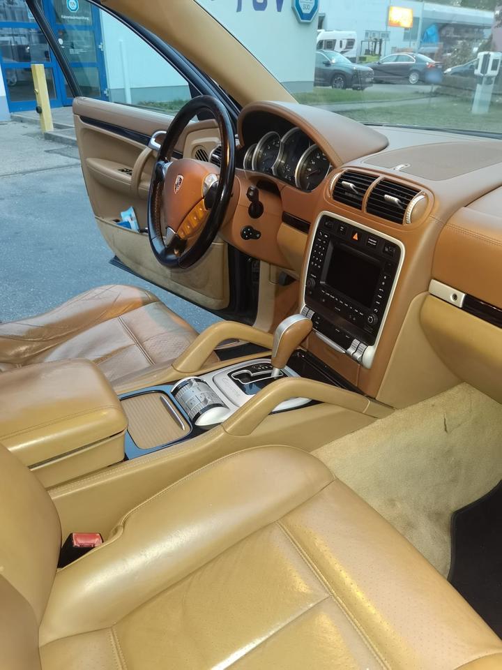 Porsche Cayenne 2008 — photo 10