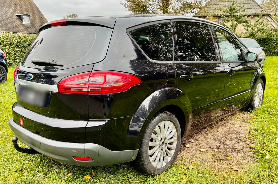 Ford S-Max 2011 — engine