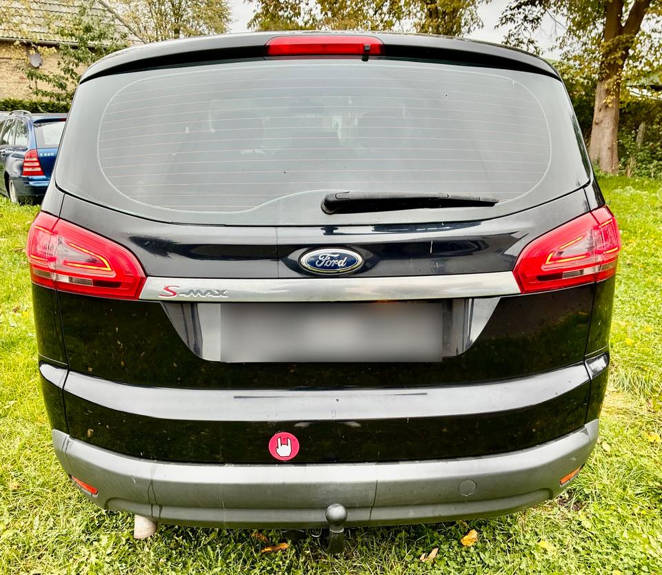 Ford S-Max 2011 — photo 5