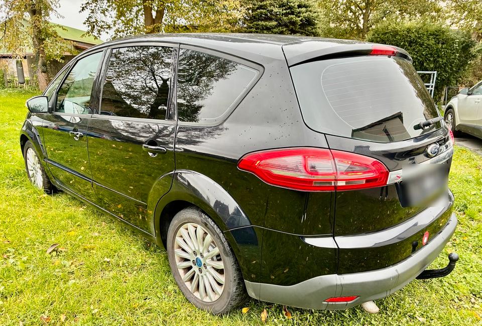 Ford S-Max 2011 — photo 6