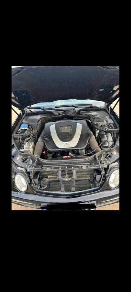 Mercedes Benz E 350 2005 — photo 11