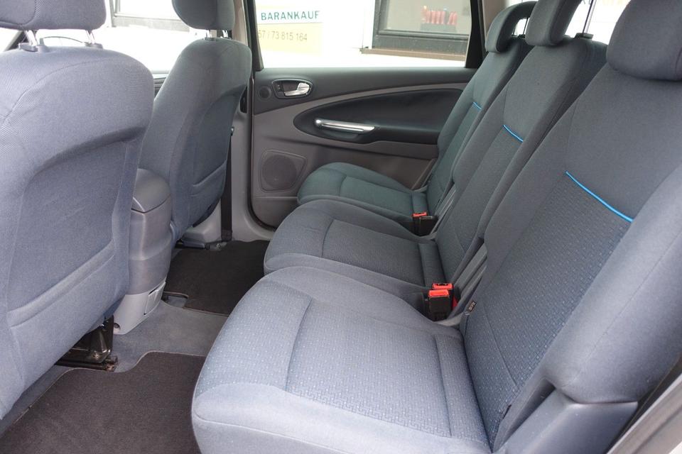 Ford S-Max 2008 — photo 21
