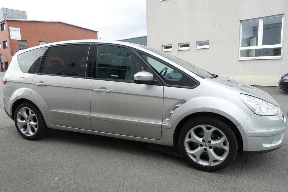 Ford S-Max 2008 — interior