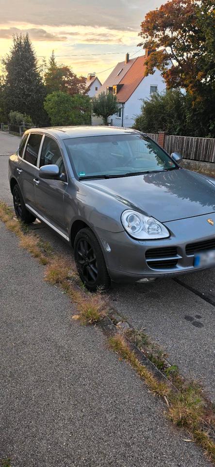 Porsche Cayenne 2005 — вигляд ззаду